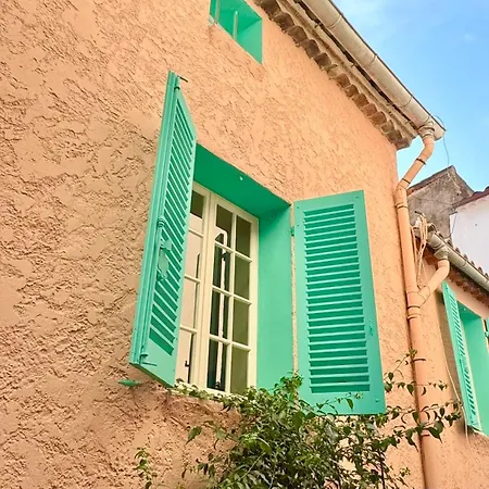 Апартаменты Le Figuier Du Clocher - Coeur Du Vieux Village Сен-Тропе
